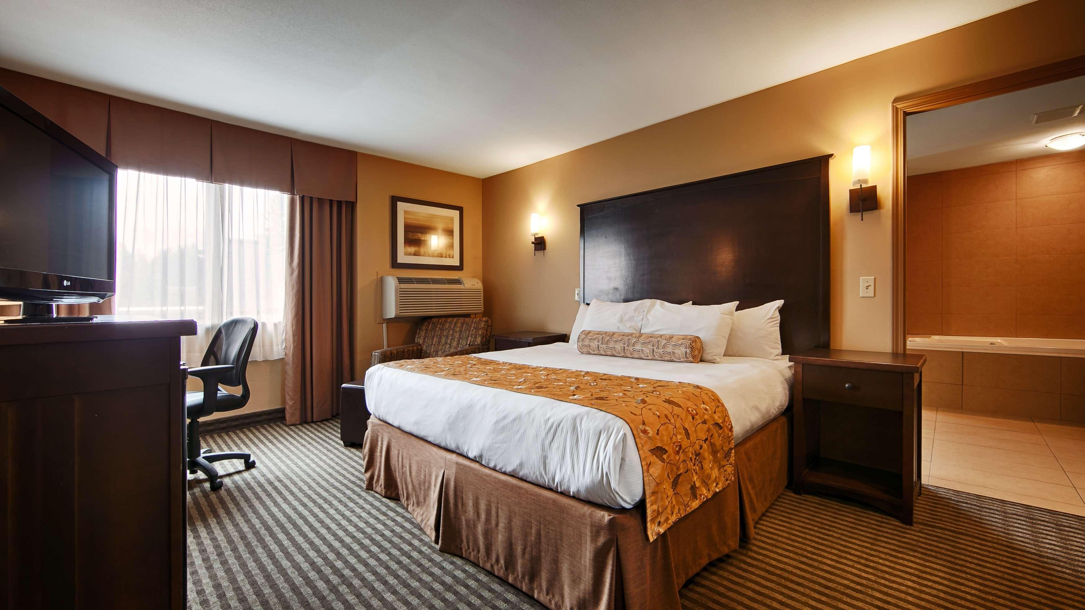 Best Western Maple Ridge Экстерьер фото