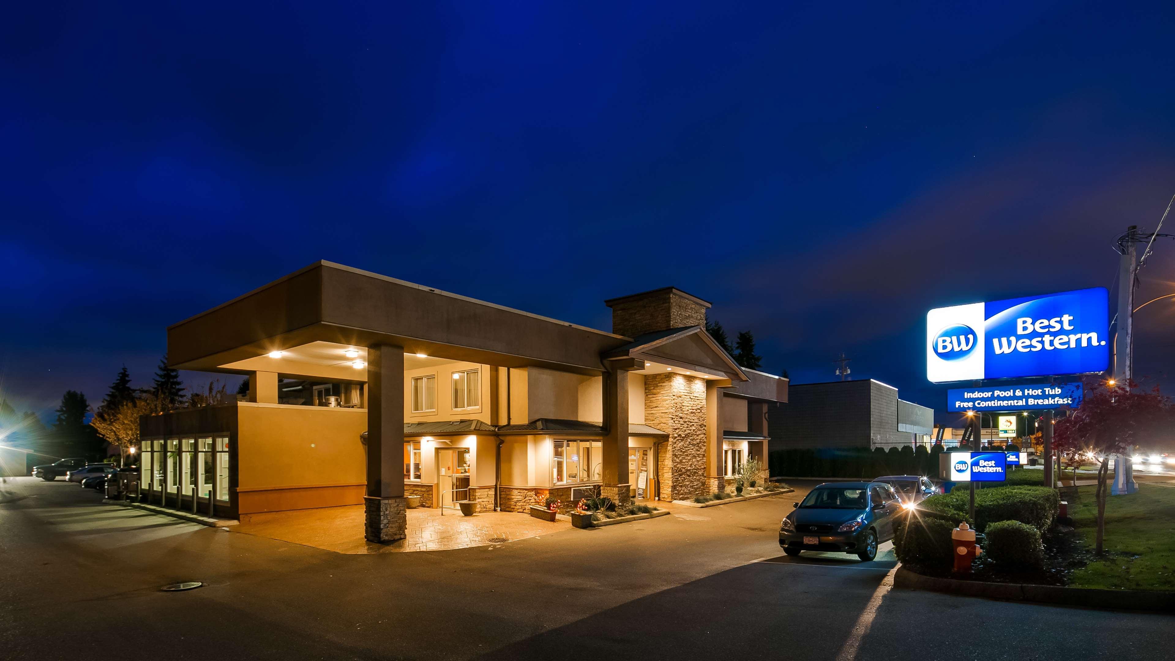 Best Western Maple Ridge Экстерьер фото