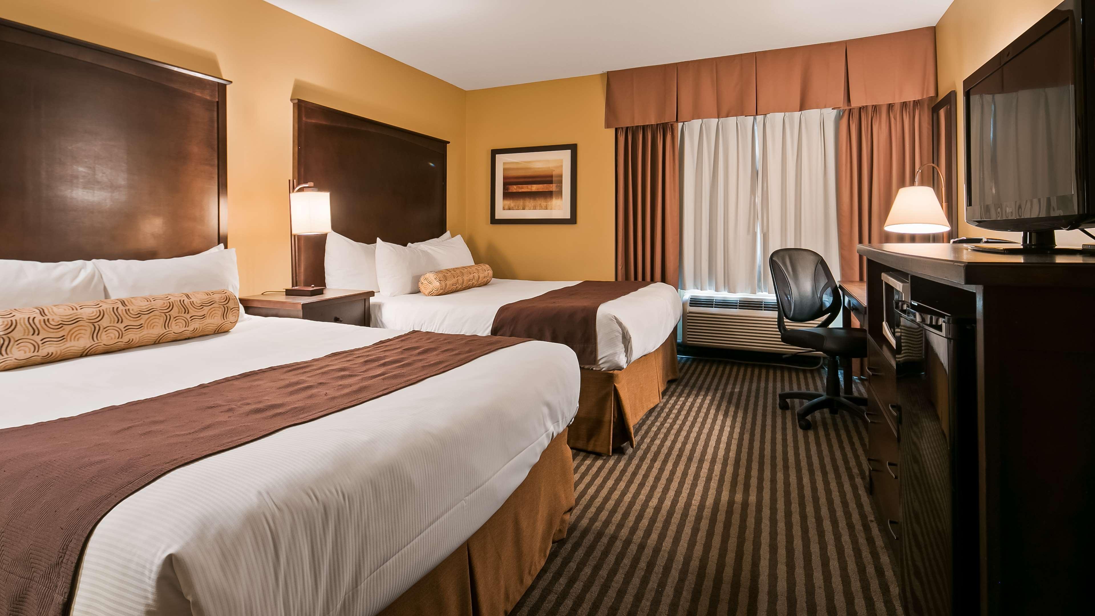 Best Western Maple Ridge Экстерьер фото